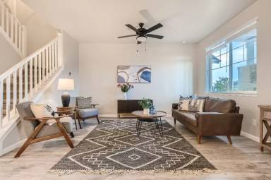 Main picture of 2520 Brookstone Dr