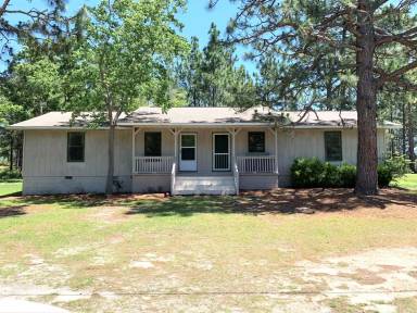 Main picture of 671 Country Club Rd