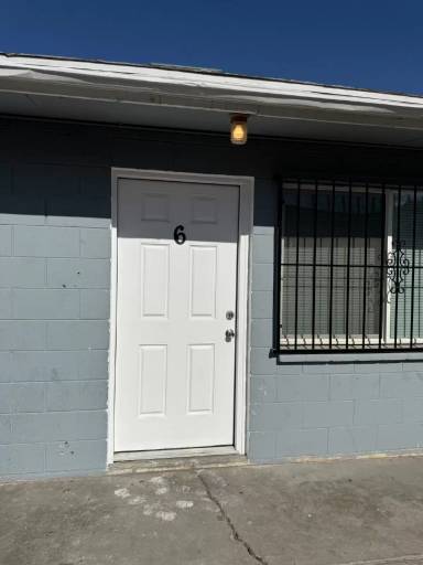 Main picture of 2426 Statz St
