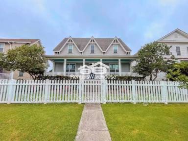 Main picture of 3711 E Ocean View Ave