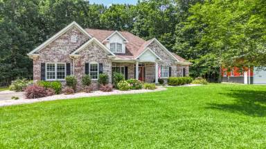 Main picture of 5912 Shelby Ln