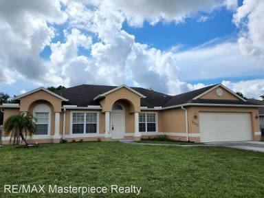 Main picture of 5207 NW West Piper Cir