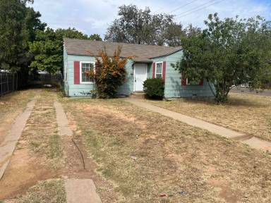 Main picture of Simmons Subdivision