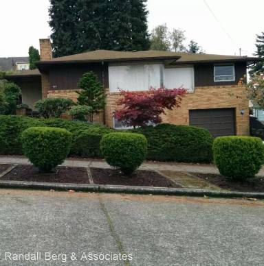 Main picture of 4311 SW Portland St