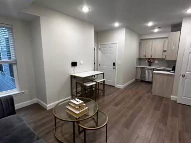 Main picture of 42 N 40th St