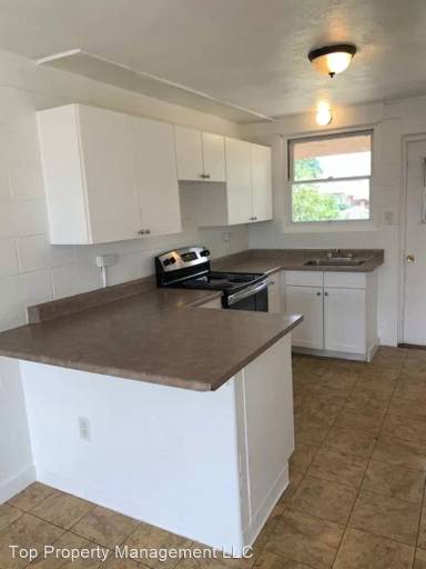 Main picture of 284 California Ave