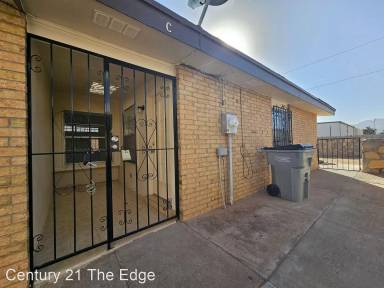 Main picture of 10013 Caribou Dr