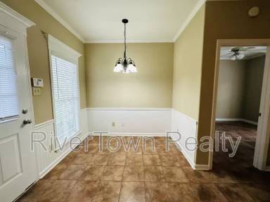 Main picture of 641 Gookin Pl
