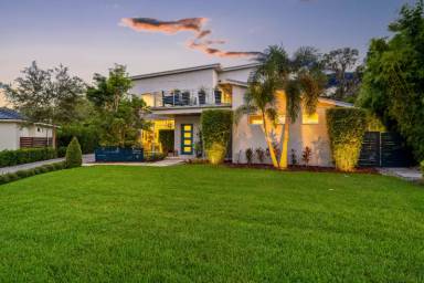 Main picture of 1810 Barker Dr