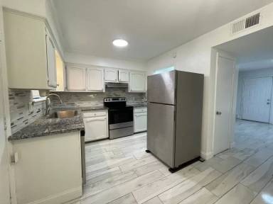 Main picture of 1511 Cristy Dr