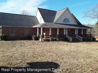 Main picture of 271 Fairview Rd