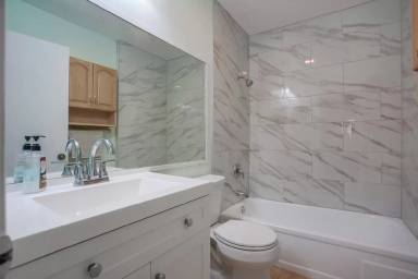 Main picture of 265 Loma Alta Dr