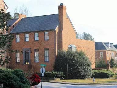 Main picture of 165 Habersham Pl