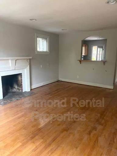 Main picture of 3409 Monument Ave