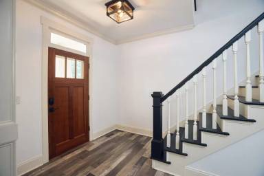 Main picture of 1069 Shadowridge Dr SE