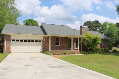 Main picture of 201 Kirkwood Dr SE