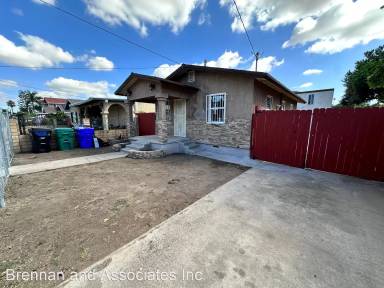 Main picture of 613 S 33rd St