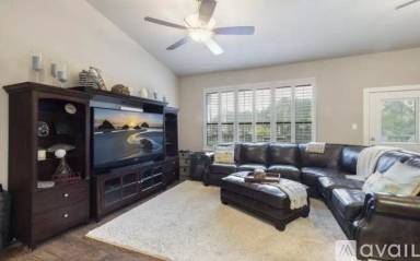 Main picture of 704 Horseshoe Bay Blvd