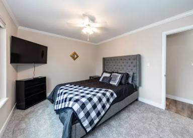 Main picture of 2036 Fernwood Dr