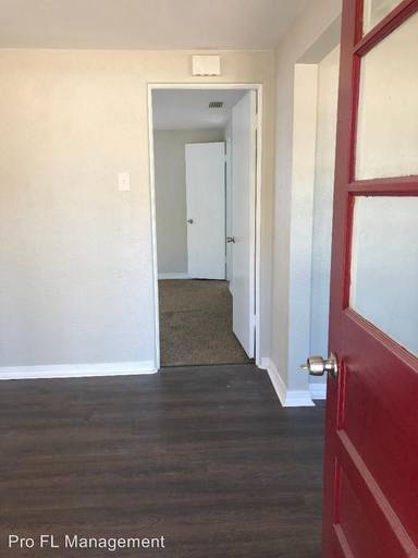 Main picture of 145 Angeles Rd