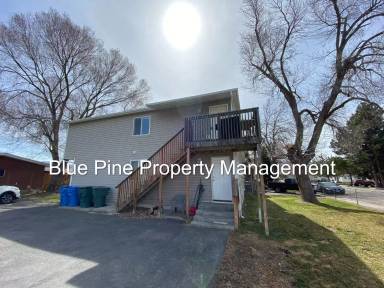 Main picture of 690 Richland Ave