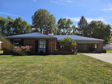 Main picture of 1727 Oakwood Dr