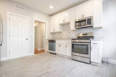 Main picture of 48 Green St