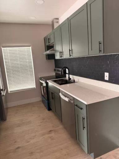 Main picture of 1014 E McKinley St