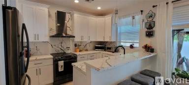 Main picture of 6633 Hidden Cove Dr