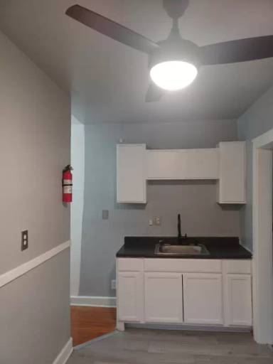 Main picture of 433 W Savannah St