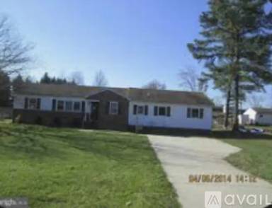 Main picture of 6109 McKay Dr