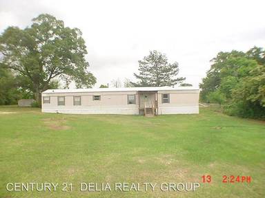 Main picture of 1729 Bass Rd