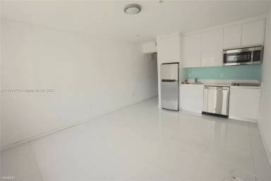 Main picture of 801 15th St