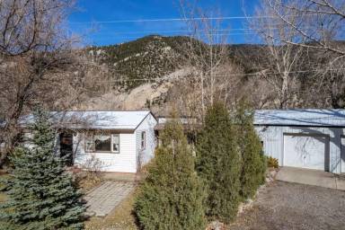 Main picture of 5042 US Highway 89 S