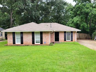 Main picture of 412 Ridgewood Ln
