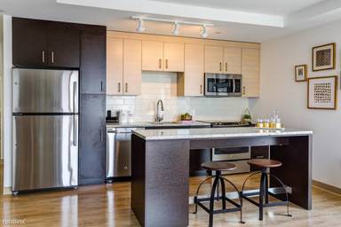 Main picture of 20 Kneeland St
