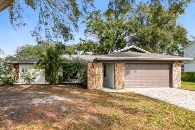 Main picture of 22853 Fern Ct
