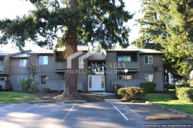 Main picture of 1610 N Defiance St