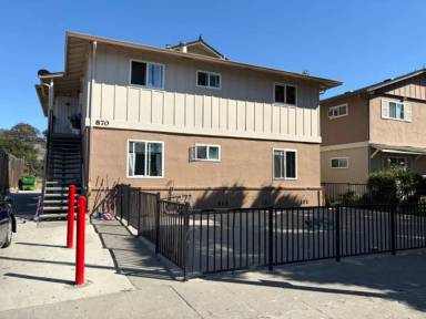 Main picture of 870 Jeanne Ave