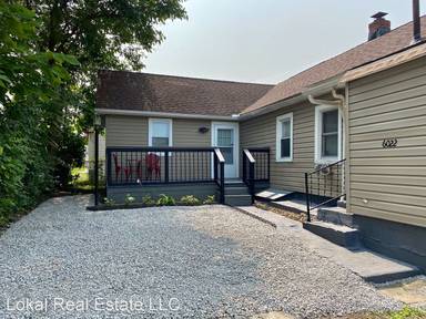Main picture of 6022 Wakefield Ave