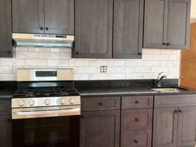 Main picture of 1007 Avenue C