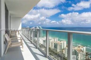 Main picture of South Ocean Condo Hollywood Residences