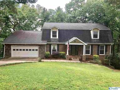 Main picture of 4018 Piedmont Dr SE