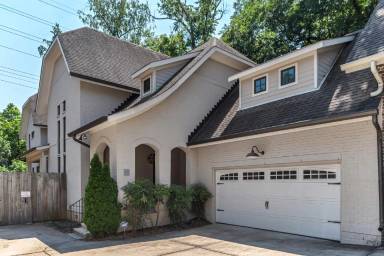 Main picture of 923 Gale Ln