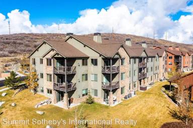 Main picture of 1291 W Black Rock Trl