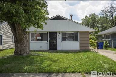 Main picture of 12303 Guardian Blvd