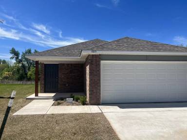 Main picture of 1015 Ichabod Cir