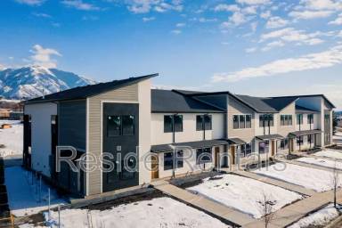 Main picture of 254 N Spring Creek Pkwy