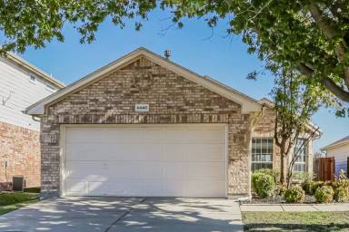 Main picture of 6440 Regina Dr