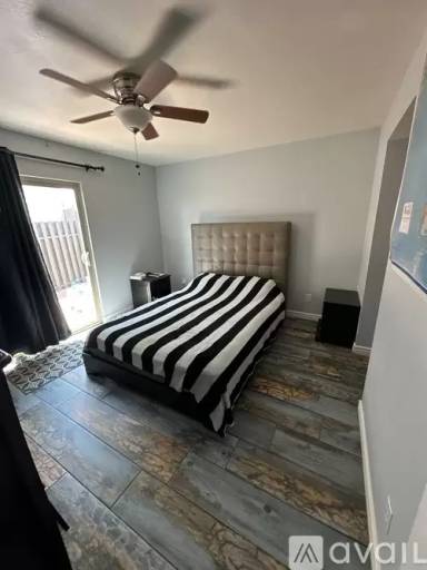 Main picture of 4114 E Calle Redonda